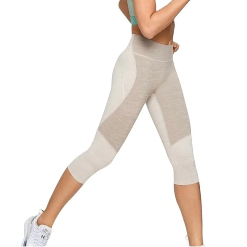 Outdoor Voices Techsweat Two-Tone Kneecap Crop Capri Leggings Size S